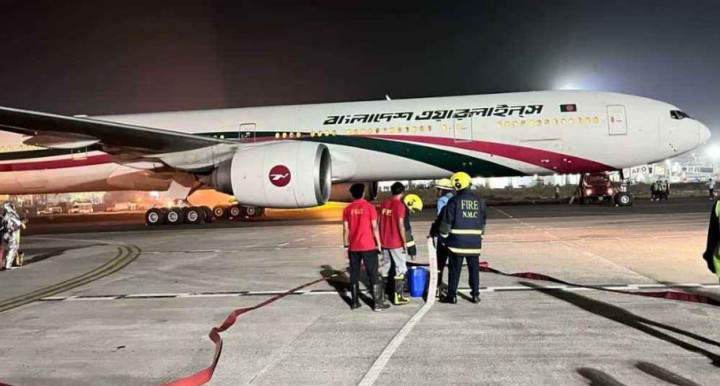 ভারতে আটকে পড়া ৩৯৬ যাত্রী নিয়ে দুবাইয়ের পথে বিমানের বিশেষ ফ্লাইট