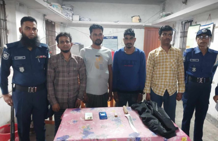 সদরপুরে ডাকাতদলের ৪ সদস্য গ্রেফতার