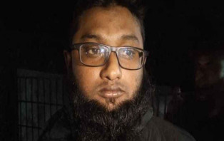 গুলশানে পুলিশ প্লাজার সামনে মাথায় গুলি করে যুবক হত্যা