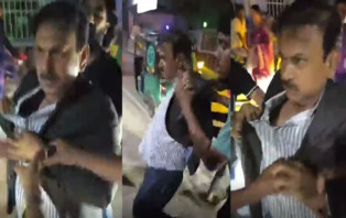 জামিনে মুক্ত সাবেক এমপি আজিজকে মারধর