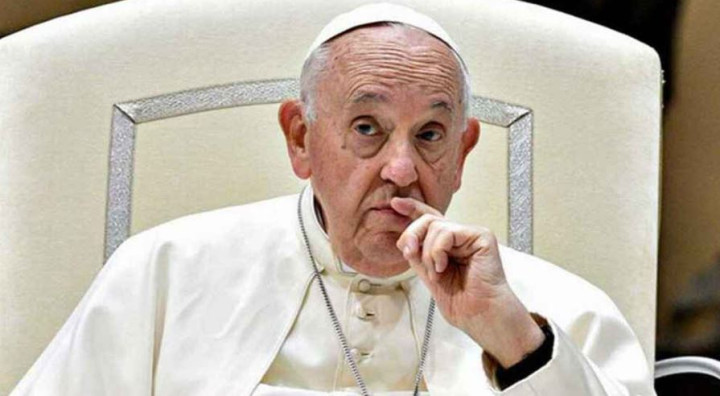 মারা গেছেন পোপ ফ্রান্সিস 