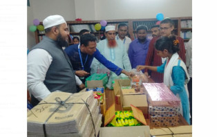 আলফাডাঙ্গায় শিক্ষার্থীদের সততা স্টোর উদ্বোধন