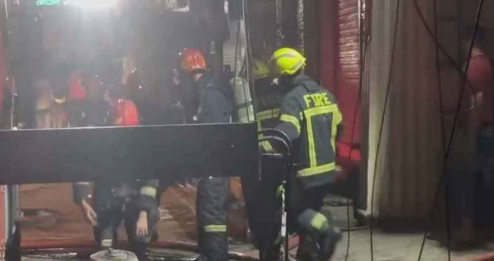 পুরানা পল্টনে আগুন, নিয়ন্ত্রণে ৭ ইউনিট 