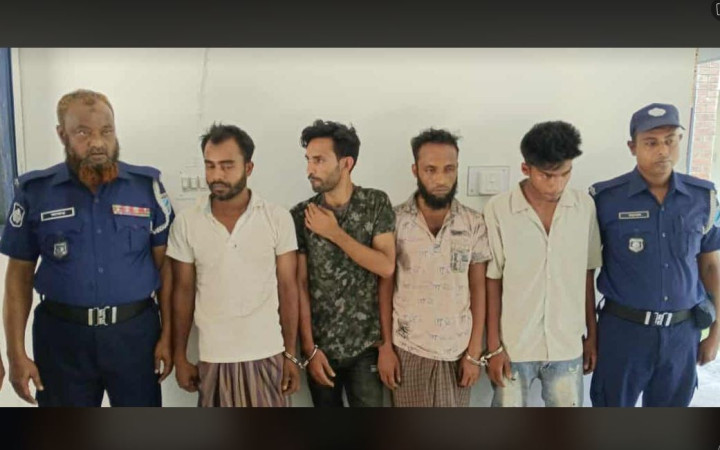 সদরপুরে ইজিবাইক উদ্ধারসহ ছিনতাইকারী চক্রের ৪ সদস্য গ্রেপ্তার 