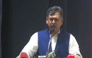 বিএনপিকে যমুনায় আমন্ত্রণ জানিয়েছেন প্রধান উপদেষ্টা