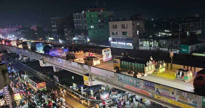 ঢাকা-ময়মনসিংহ মহাসড়কে ১৫ কিলোমিটার যানজট