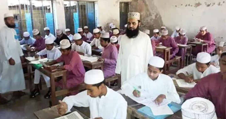 মাদরাসা বোর্ডের বৃহস্পতিবারের আলিম পরীক্ষা স্থগিত