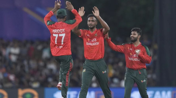 দ্বিতীয় টি-টোয়েন্টিতে দারুণভাবে ঘুরে দাঁড়িয়েছে বাংলাদেশ
