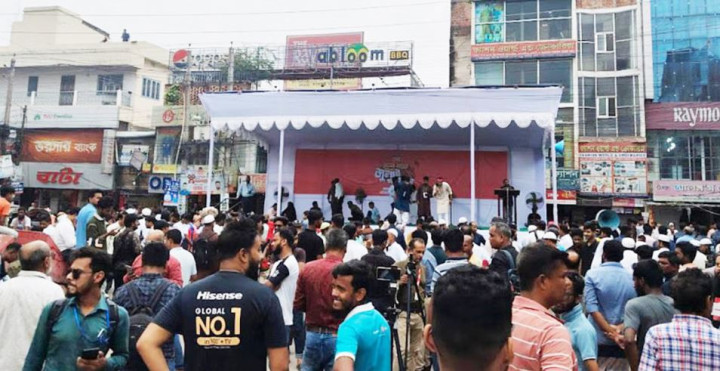 ফরিদপুরে এনসিপির পথসভা 