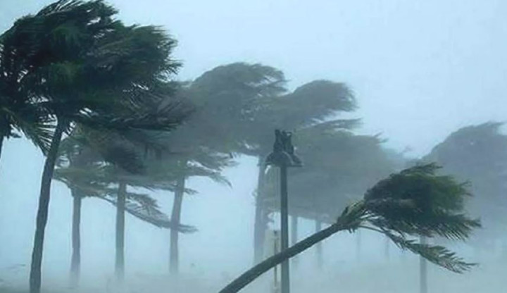 যেসব এলাকায়  ৬০ কিমি বেগে ঝড়-বৃষ্টির আভাস