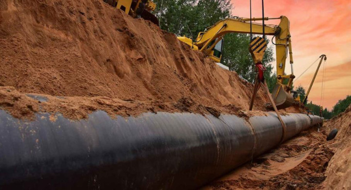 চট্টগ্রাম-ঢাকা পাইপলাইনে তেল পরিবহন, নতুন যুগে বাংলাদেশ