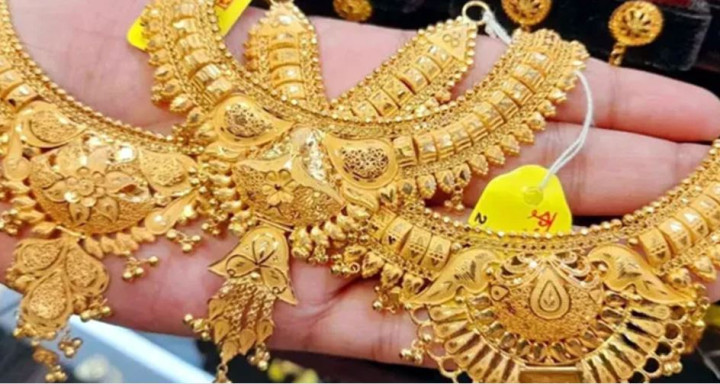 স্বর্ণের দাম আরও বেড়েছে, নতুন রেকর্ড