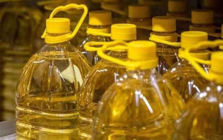 ‘ভোজ্যতেল পর্যাপ্ত আছে, দাম এক টাকাও বাড়বে না’