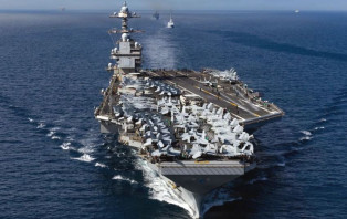 মার্কিন রণতরি জেরাল্ড ফোর্ডে আগুন, আহত সেনাদের অবস্থা গুরুতর