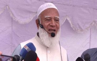 ঈদের নামাজ পড়লেন জামায়াত আমির