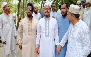 সদরপুরে ডাকসু নেতা জসিমের বৌভাতে ডাকসু ভিপি সাদিক কায়েম