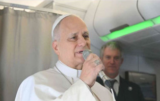 আমি ট্রাম্প প্রশাসনকে ভয় পাই না, শান্তির বার্তা প্রচার করে যাবো: পোপ লিও