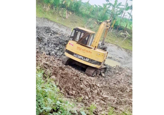 নগরকান্দায় থামছে না অবৈধ মাটি খেকোদের দৌরাত্ম
