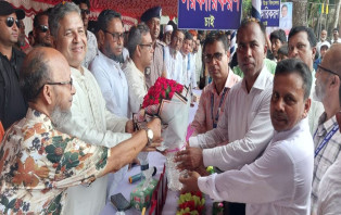 বাবুরচর উচ্চ বিদ্যালয় সরকারিকরণের আশ্বাস দিলেন এমপি শহিদুল ইসলাম বাবুল