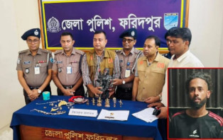কষ্টিপাথরের মূর্তিসহ আলফাডাঙ্গায় মা-ছেলে গ্রেপ্তার
