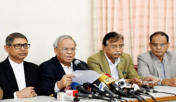 'বিমানবন্দরে করোনা ভাইরাস মুক্ত সনদ বিক্রি হচ্ছে'