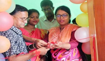 চরভদ্রাসনে তথ্যকেন্দ্রের উদ্বোধন