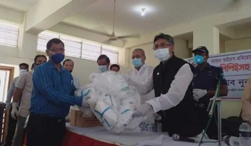 দলমত নির্বিশেষে সকলের কাছে ত্রাণ সামগ্রী পৌঁছে দিন: চীপ হুইপ