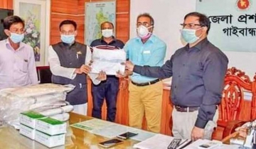  গাইবান্ধায় ছাত্রলীগ নেতার ৭০০ পিপিই ও ৫ হাজার সার্জিক্যাল মাস্ক বিতরণ