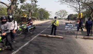 ঠাকুরগাঁও‌য়ে অ‌ঘো‌ষিত লকডাউন