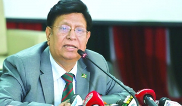 রোহিঙ্গা প্রত্যাবর্তনে মিয়ানমার আন্তরিক নয়: মোমেন